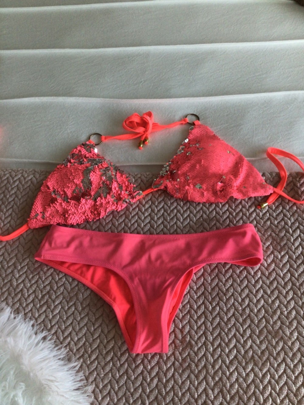 Bikini top sequins  Free bottoms
